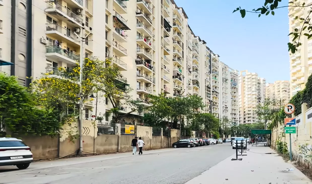 Gaur City Flat Price List Grearter Noida West