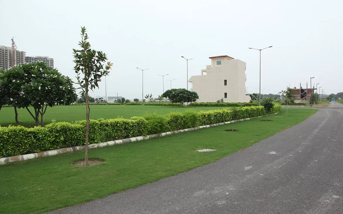 Residential Plots Land in Greater Noida